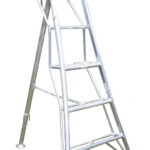 Hendon 3.6m Aluminium 1 Leg Adjustable Tripod Ladder with Platform