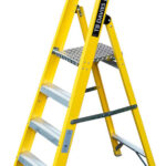 TB Davies 4 Tread EN131 Pro INSUL8-S Heavy-Duty GRP Platform Step Ladder