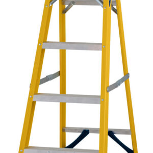 Werner 5 Tread GRP Swingback Step EN131 Professional