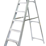 Lyte Magnastep 8 Tread Aluminium Swingback Step