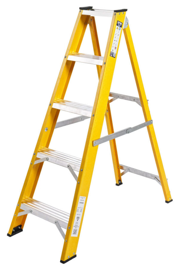 Lyte Magnastep 5 Tread Glassfibre Swingback Step Ladder