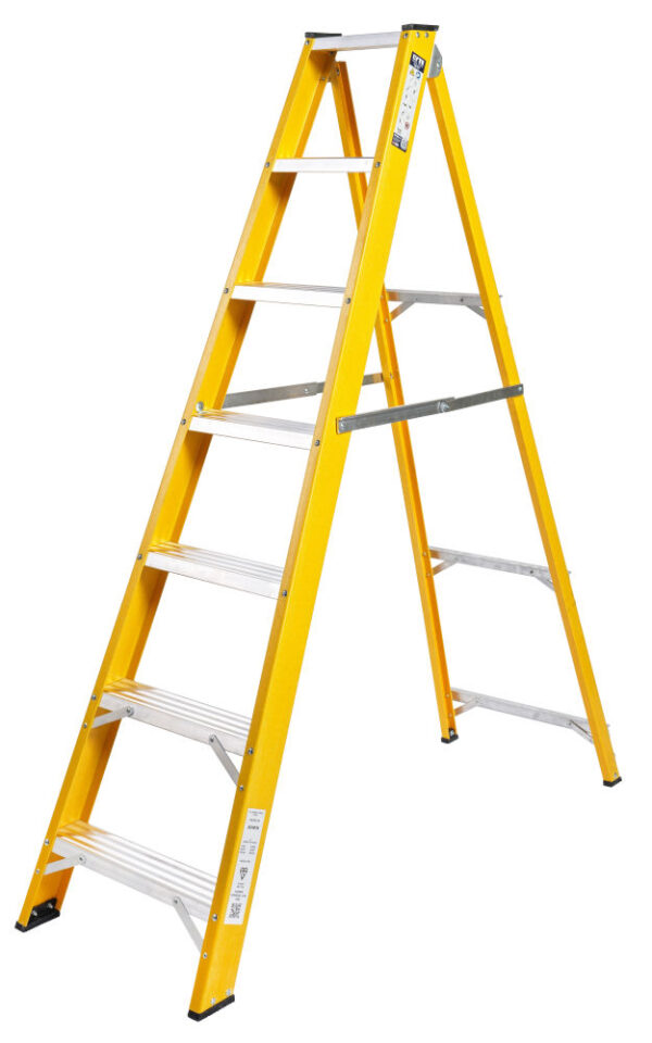 Lyte Magnastep 7 Tread Glassfibre Swingback Step Ladder