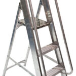 Lyte Magnastep 4 Tread Aluminium Platform Step Ladder with Handrails