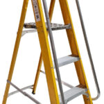Lyte Magnastep 4 Tread Glassfibre Platform Step Ladder with Handrails