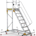 Climb-It 8 Tread Extra Large Platform Safety Step with Adjustable Stabilisers